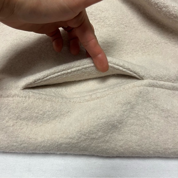 Aritzia Wilfred hooded wool coat cream color - Picture 5 of 14